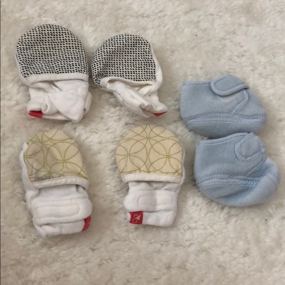 Newborn Mittens and Crib Shoes